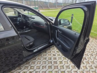 BMW Řada 1, 118i 125 kW, sport, xenon - 11