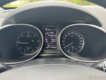 Hyundai Santa Fe 2.2 CRDi 4x4 Premium A/T - 11