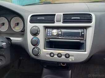 Honda Civic 7g coupe - 11