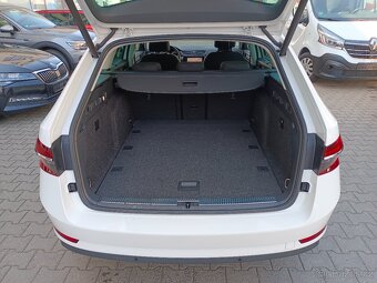 Škoda Superb 3 Style 2.0TDI 140kW 4x4 DSG Matrix Tažné ACC - 11