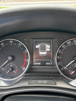 Škoda Fabia III Kombi, benzin 1.2 , manuál, 2016 - 11