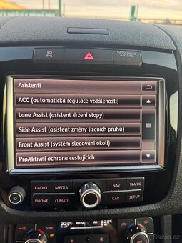 Volkswagen Touareg 3.0TDI V6 180KW Tiptronic Exclusive - 11