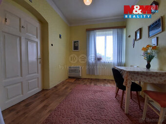 Prodej podílu 9/24 rodinného domu, Mikulovice, ul. Hlavní - 11