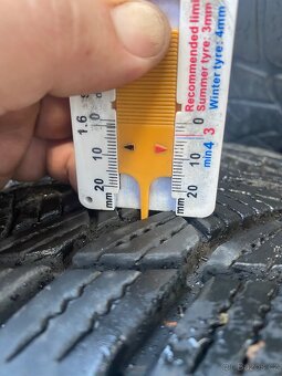 5x112 R18 8J ET30 BMW + 245/45 R18 GoodYear zimné - 11