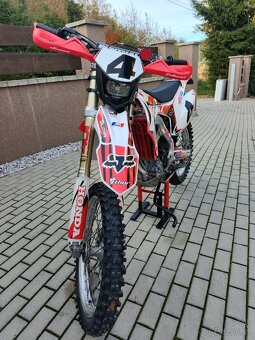 Prodám Hondu CRF 450 R 2016 - 11