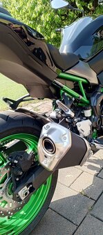 KAWASAKI Z900 - 11
