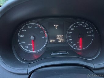 SEAT IBIZA ST combi 1,0 i rok 2016 - 11
