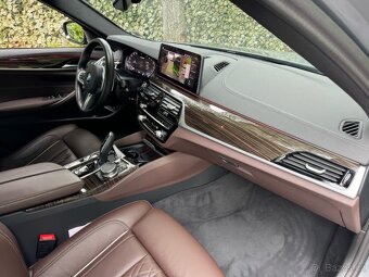 2023 BMW 5 Series M550i xDrive AWD 4..4 - 11