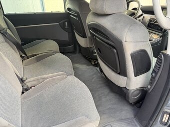 Peugeot 807, 2.0HDI 7 míst L+Z pneu El.dveř - 11