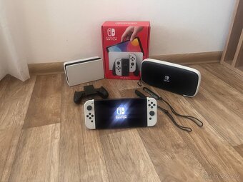 Nintendo Switch Oled - 11