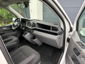Volkswagen Caravelle 2.0 TDI DSG Comfortline Long 2023 - 11