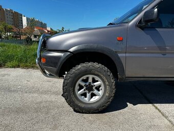 Nissan Terrano II 2.7 TDi - 11