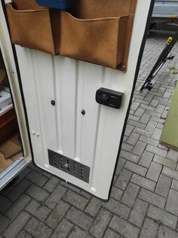 Polský karavan N 126 - 11