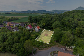 Prodej stavebního pozemku 800 m², obec Oparno, okres Litoměř - 11