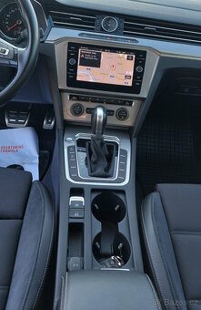 VW Passat Alltrack 2.0TDI  140Kw Combi DSG 12/2018 CZ Dph - 11