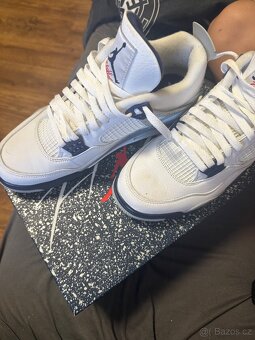 Jordan 4 - 11