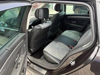 Renault Laguna 2,0 DCI 131kW GT 4CONTROL PANAROMA - 11