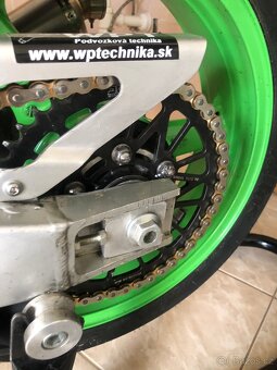 Kawasaki ZXR 400 - 11