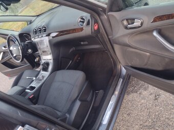 Ford Galaxy 2.0TDCI - 11