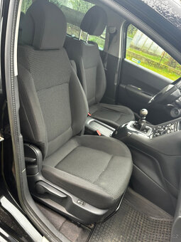 Peugeot 5008 2.0 HDI 110kW, RV 2013, Tažné, Nová STK - 11