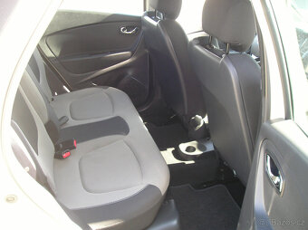 RENAULT CAPTUR 1.5 DCi 66KW RV-2016-KLIMA - 11