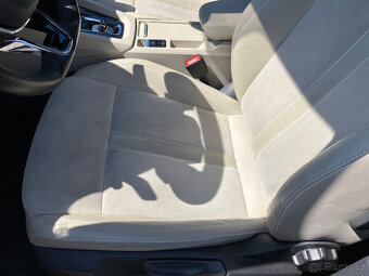 ŠKODA OCTAVIA 2,0TDI 110 KW 4X4 STYLE - 11