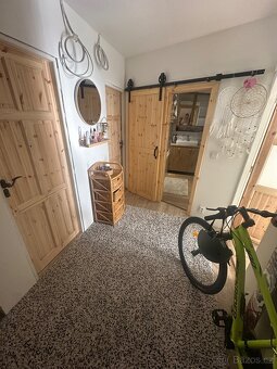 Prodej krásného bytu 3+1 s lodžií po rekonstrukci – klidná l - 11