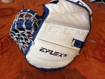 Brankářská lapačka a vyrážečka CCM EFLEX 5, senior., custom - 11
