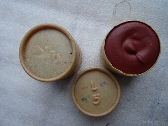 Dvoukotoučová bruska na kov , stáří ca 60 let. - 11