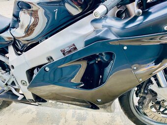 Kawasaki ZX7R, možnost splátek a protiúčtu - 11