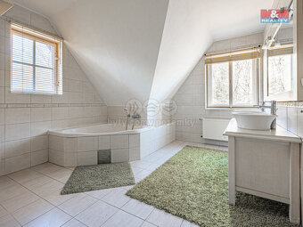 Prodej rodinného domu, 382 m², Senohraby, ul. Hlavní - 11