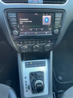 Škoda Octavia Combi 2.0 TDI Elegance DSG - 11