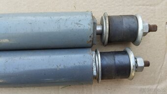 Tlumiče na zadní nápravu na vozy Škoda 105/120. PAL - 11