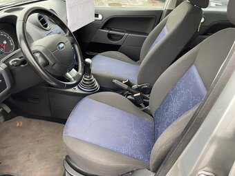 Ford Fiesta 1,4 16V - 11