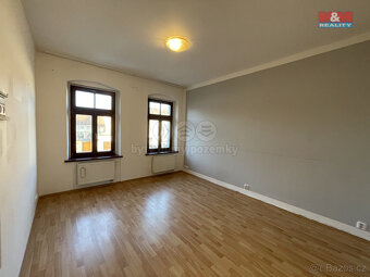 Pronájem bytu 3+kk, 100 m², Žatec, ul. Žižkovo náměstí - 11