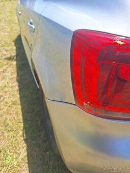 VW POLO 1,4 benzin rok 2012 - 11