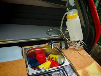 Vestavba do SUV Vivibox S + předstan + mnoho příslušenství - 11