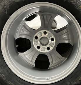 Toyota RAV 4 7x17 5x114,3 pneu 225/65/17 106H - 11
