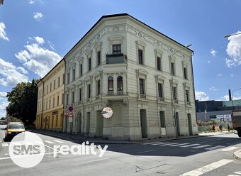 Obchodní či kancelářský prostor k pronájmu v blízkosti centr - 11
