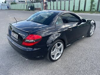 Prodej cabrio Mercedes SLK55 AMG 5.5 V8 7AT 265KW & 510NM - 11