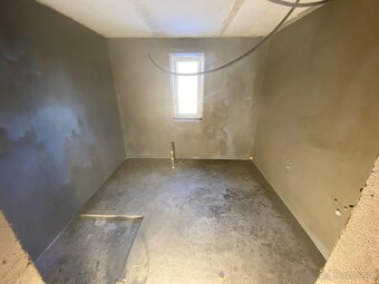 🧱 Zedník – denně v provozu - 11