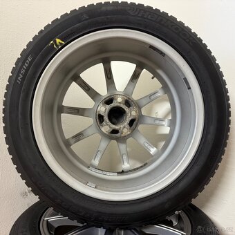 AUDI A4 B9 / A5 8T 5x112 R17 ET29+ZIMNÍ 225/50R17 5mm - 11