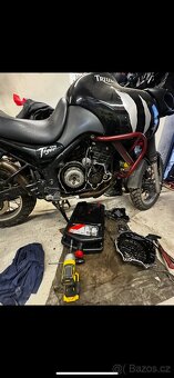 Triumph tiger 955i - 11