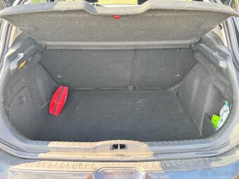 Peugeot 308 1.6 hdi 80kw 2008 - 11