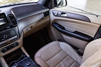 Mercedes-Benz GLE350d 190kW 4Matic / FULL LED Matrix / - 11