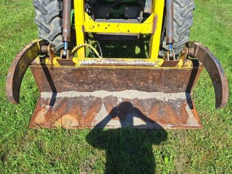 JOHN DEERE 6130 STANDARD 4X4 - 11