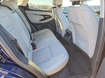Land Rover Range Rover 2022 - 11