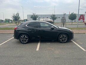 Lexus UX 250h, 2,0 HSD Luxury - 11