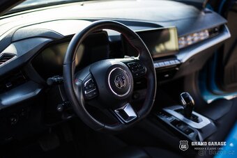MG GT - 11
