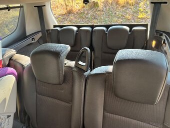 Renault Grand Scenic 1,4 - 7 míst - 11